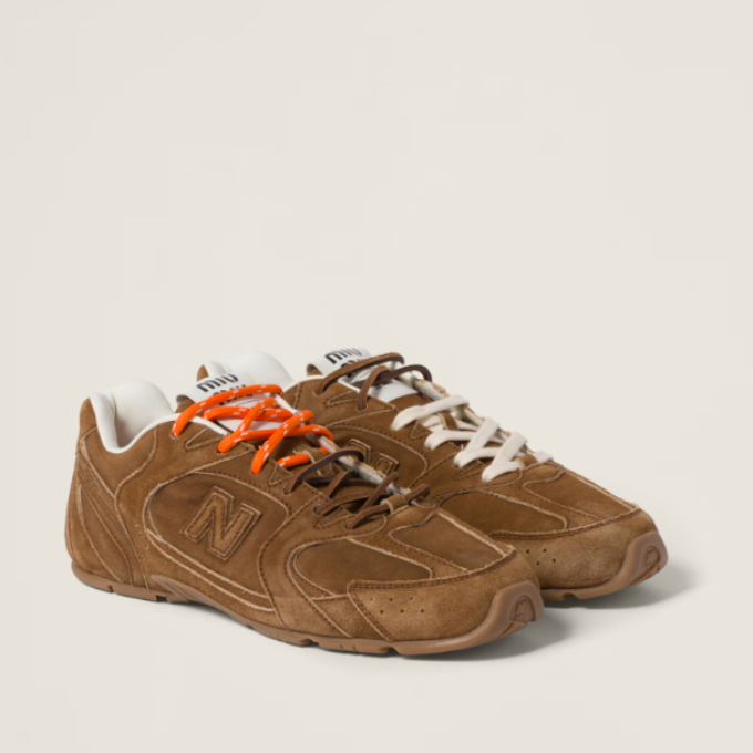 MIU MIU x NewBalance Sneaker Cinnamon