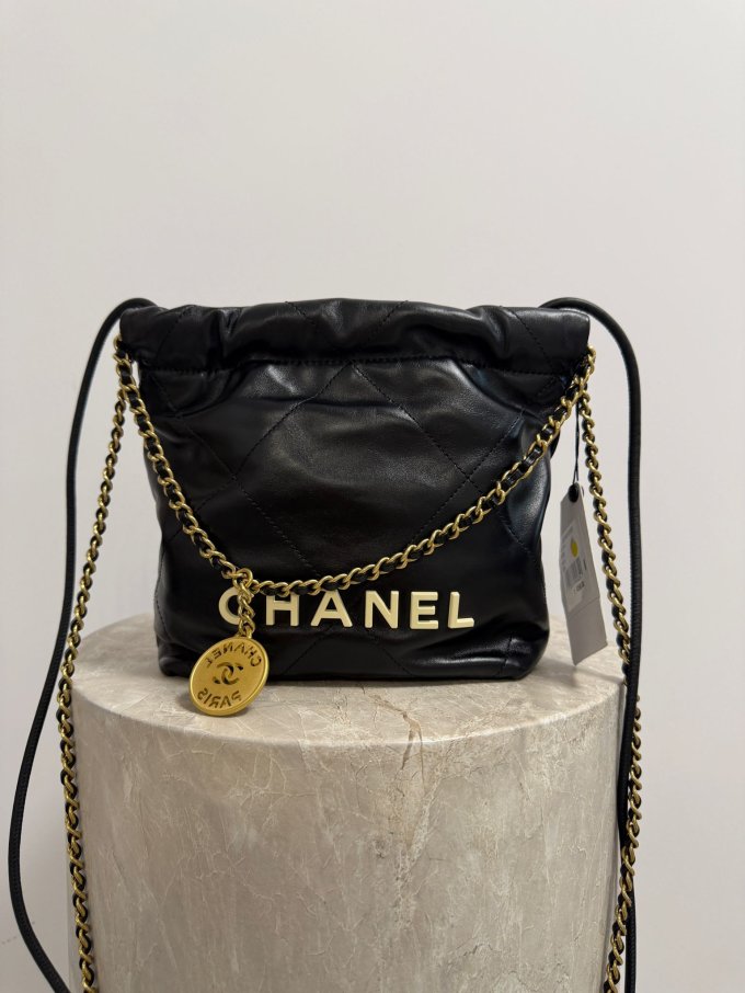 CHANEL