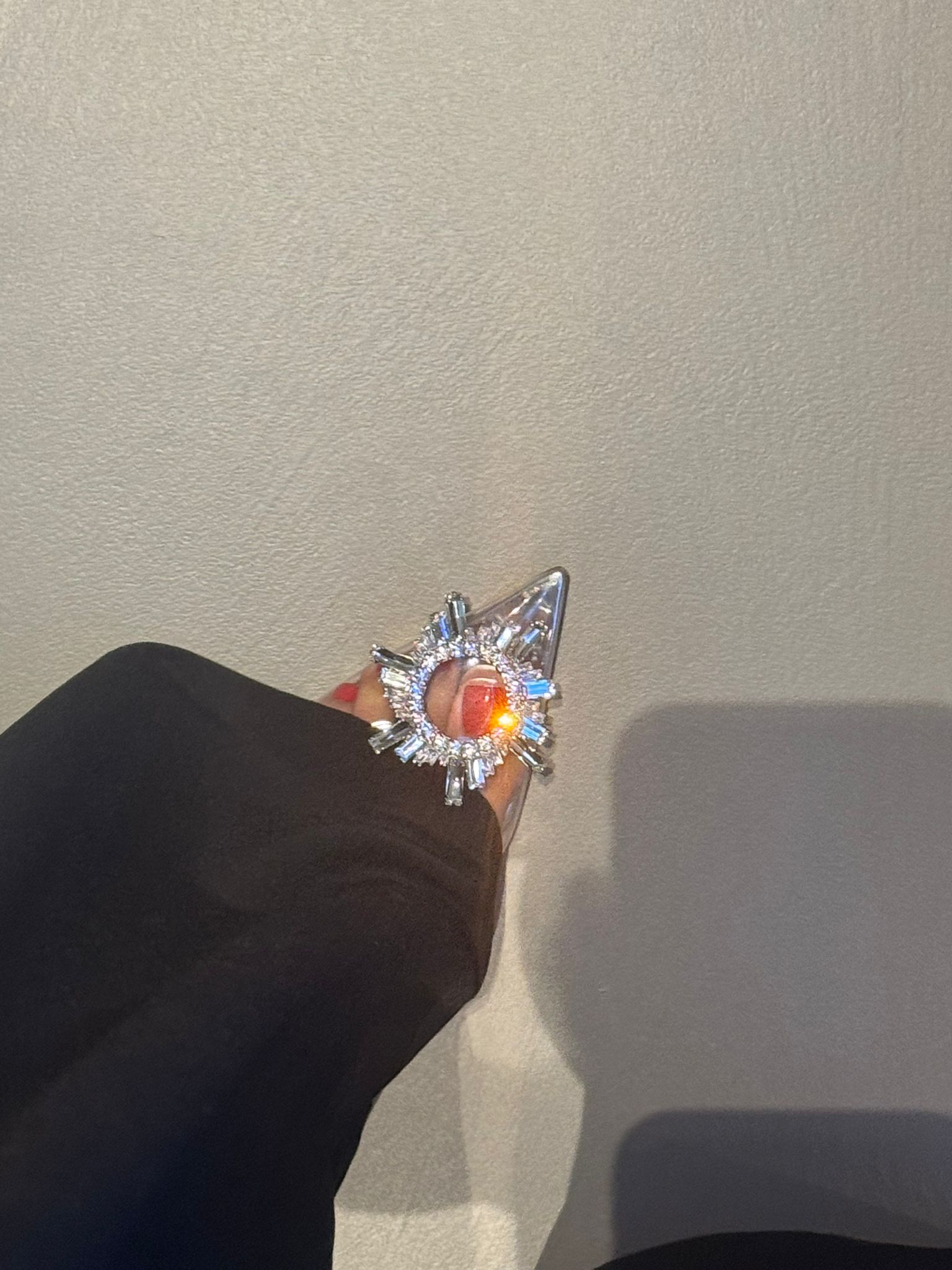 AMINA MUADDI BEGUM CRYSTALS