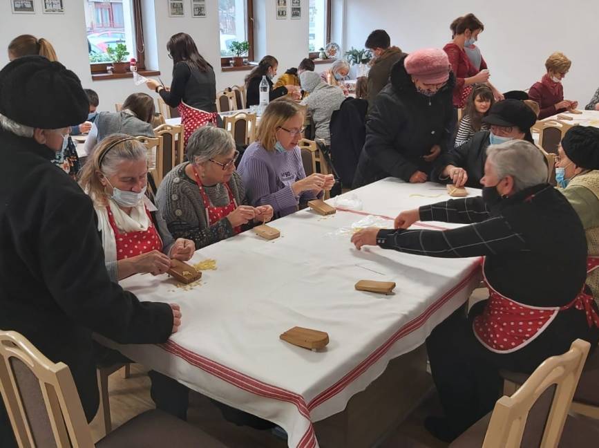 Imanap Nagykároly-Kertvárosban